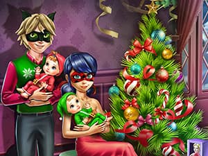 Dotted Girl Family Christmas thumbnail