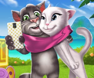 Kittens Selfie Time cover